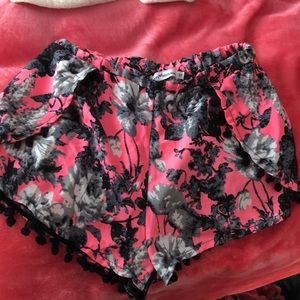 Dainty hooligan shorts.